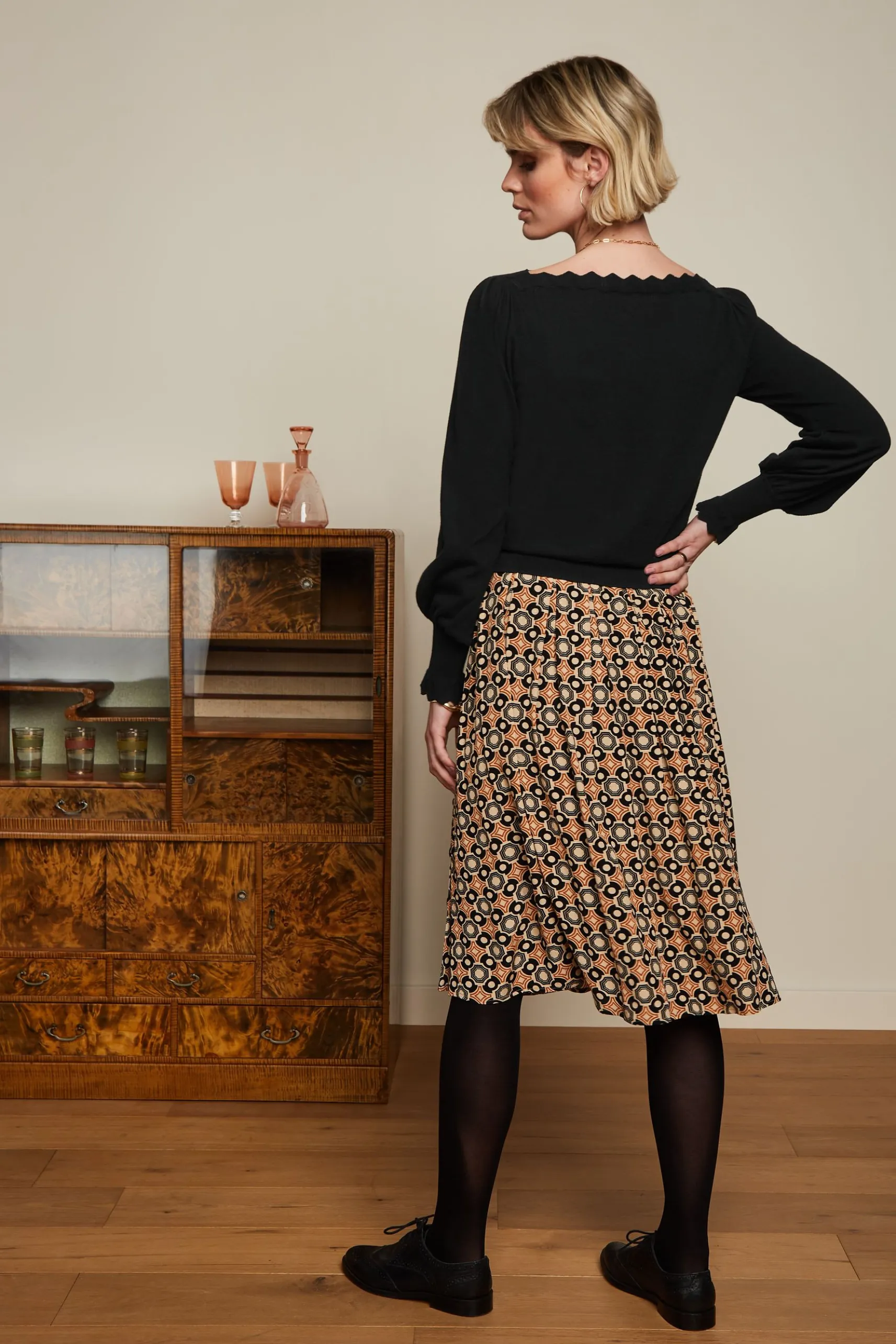 Arianna Pleat Skirt Ozzy