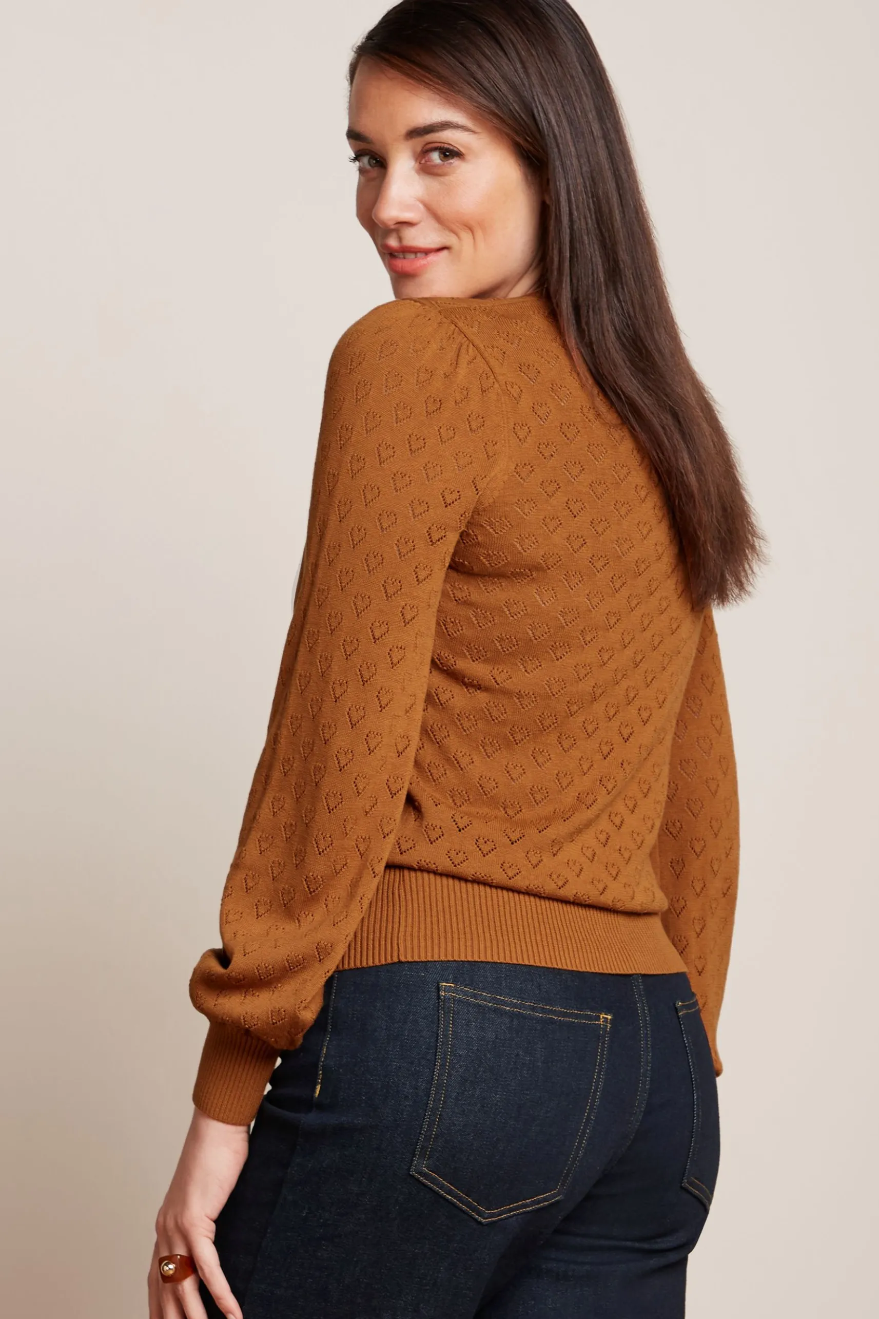 Bell Yoke Top Heart Ajour