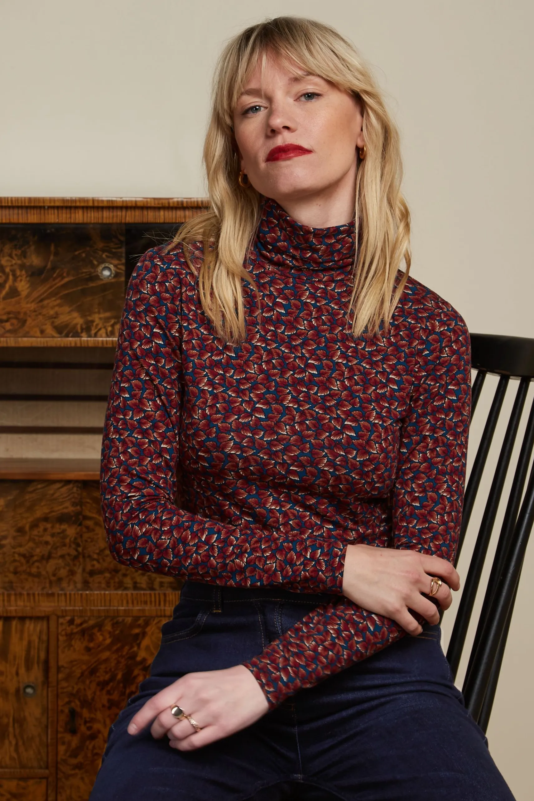 Betsy Rollneck Top Autumn