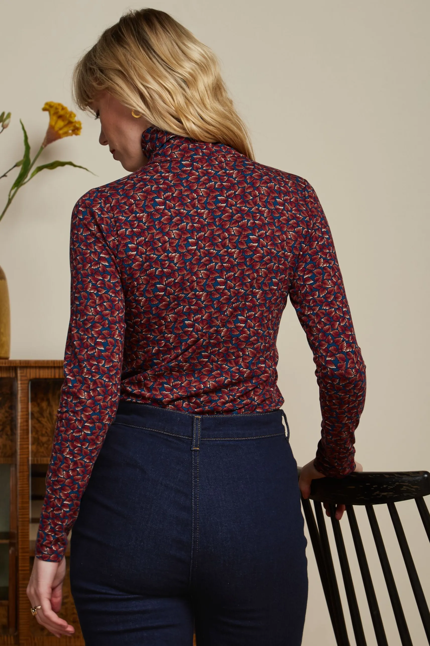 Betsy Rollneck Top Autumn