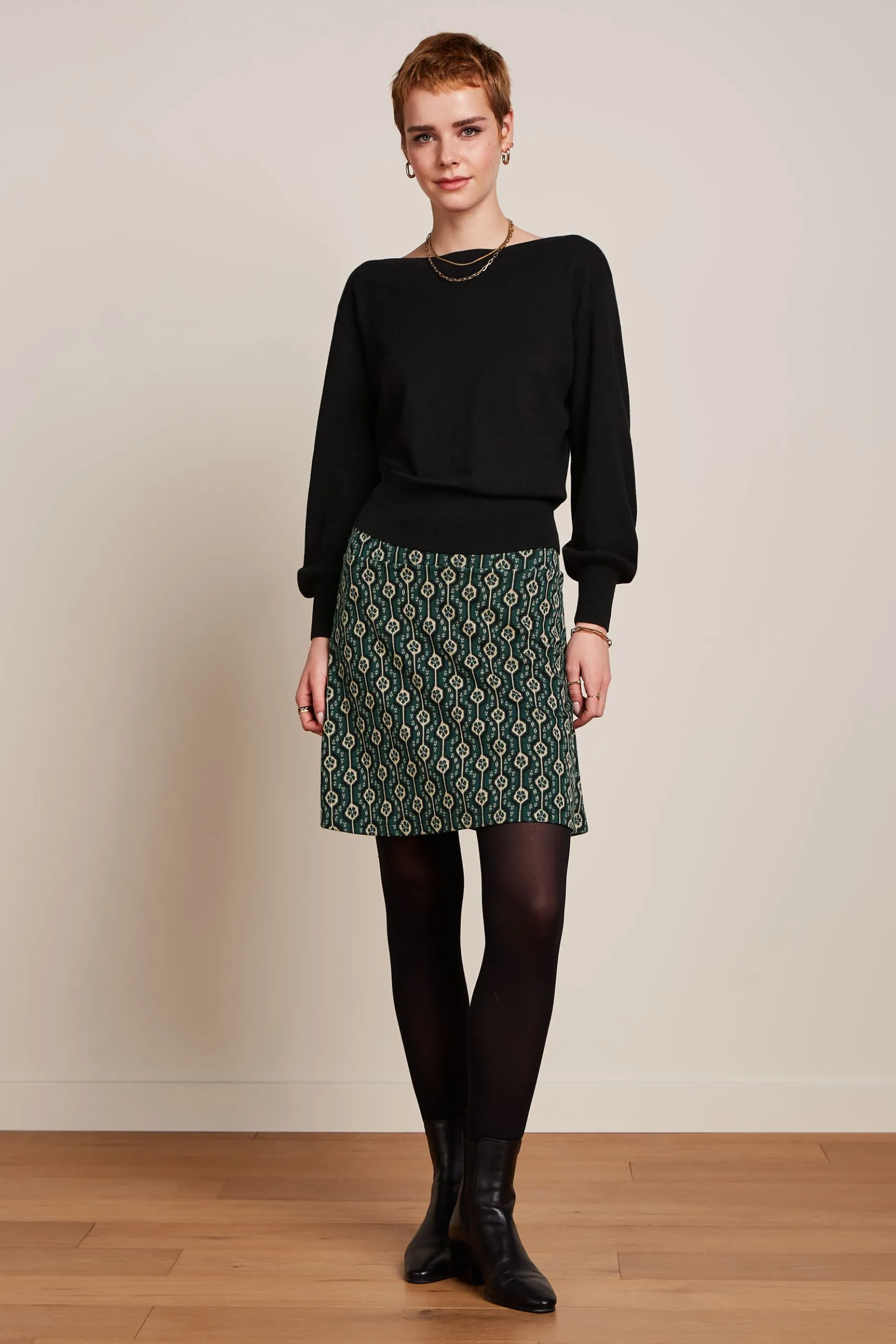 Border Skirt Carnaby