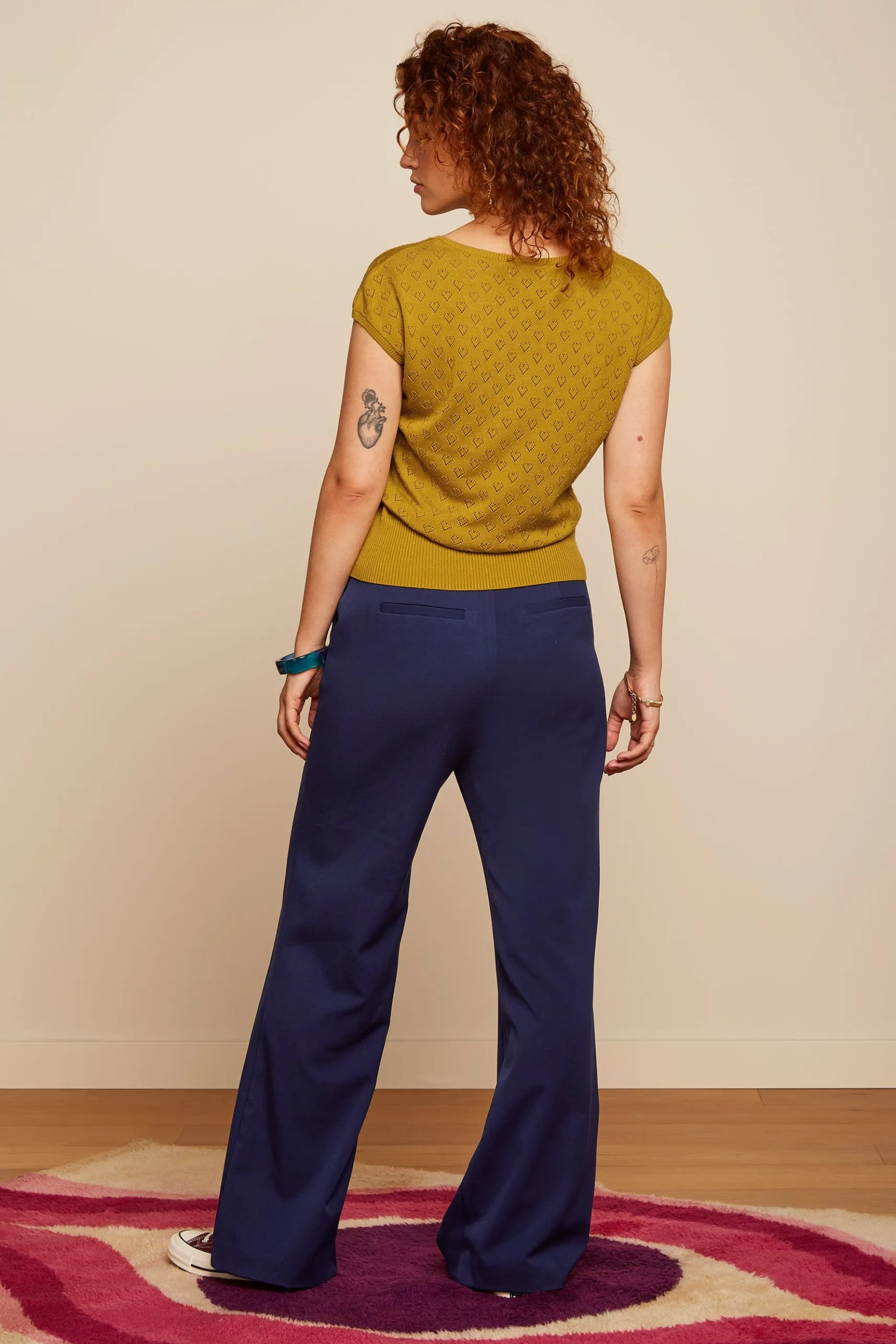 Deep V Top Heart Ajour