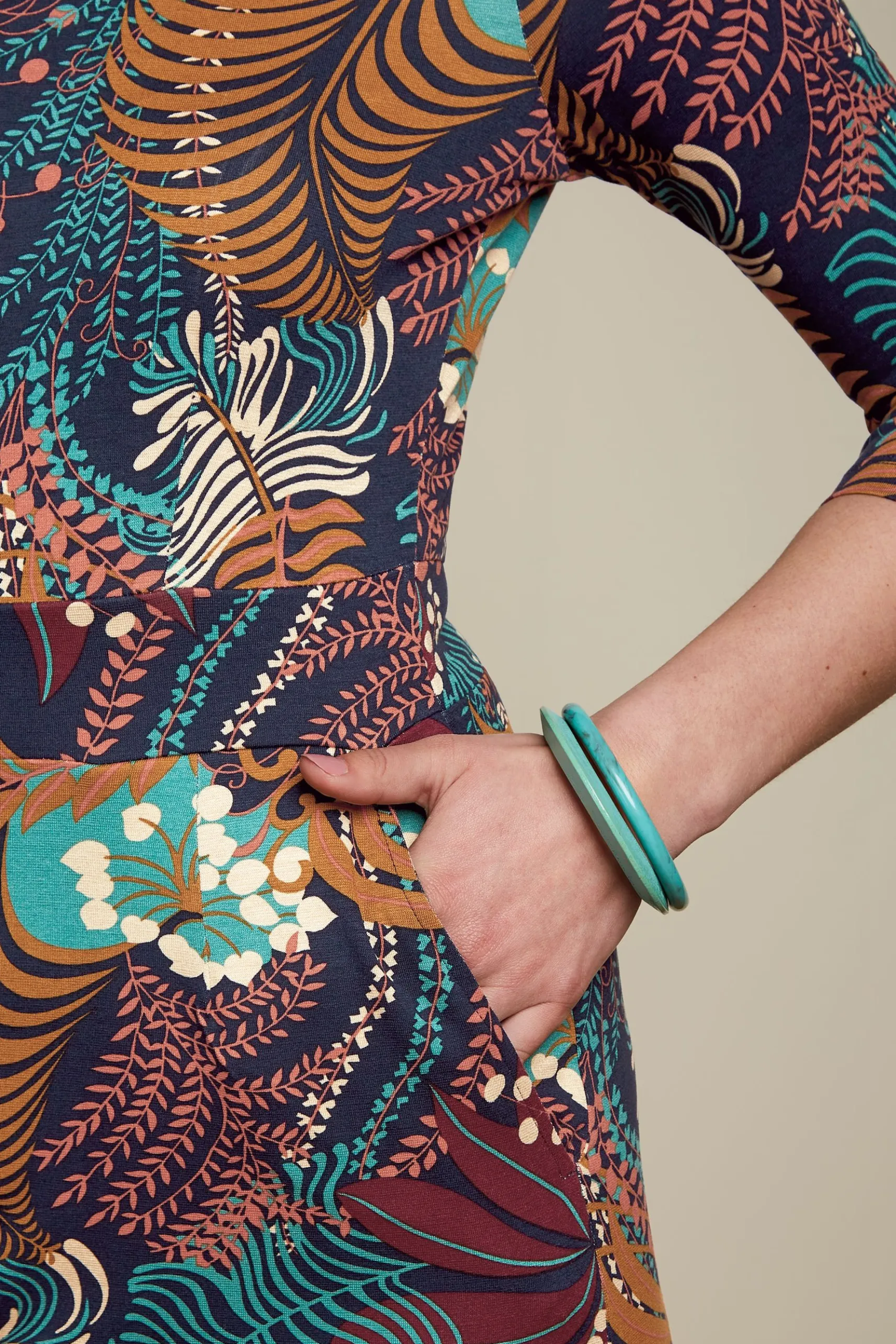 Mona Dress Nightingale